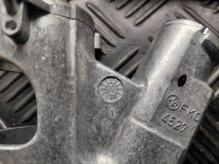 Soporte/Rodamiento Columna Dirección Porsche.