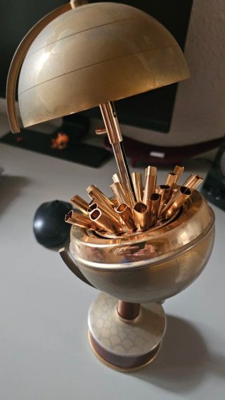Dispensador Cigarrillos Globo Terraqueo Vintage