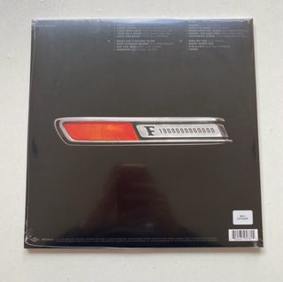 DOBLE POST MALONE  2024   COLOR PLATA TARGET