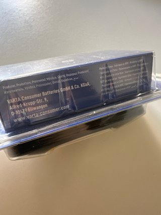 Cargador Varta Eco + 4 Pilas AAA 800mAh - Nuevo