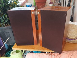 Altavoces KEF Corelli