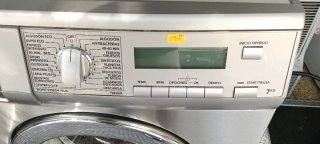 LAVADORA CARGA FRONTAL AEG 7 KG