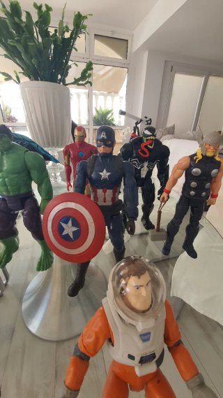 Lote Figuras Superhéroes Marvel y DC
