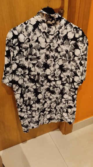 Camisa Estampada Essentials Talla S