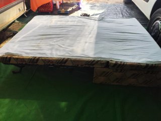 Sofá Cama para Caravana. Se encuentra en Rota