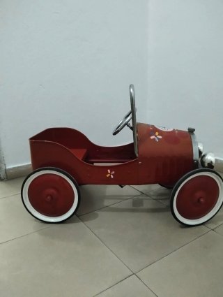 Coche correpasillos metal vintage 1929