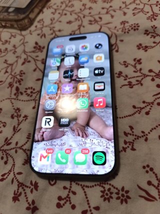 iPhone 16 Pro 90% Salud Batería