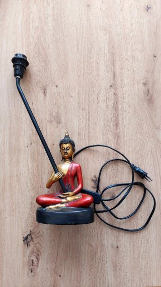 Lámpara y sujetalibros estilo oriental