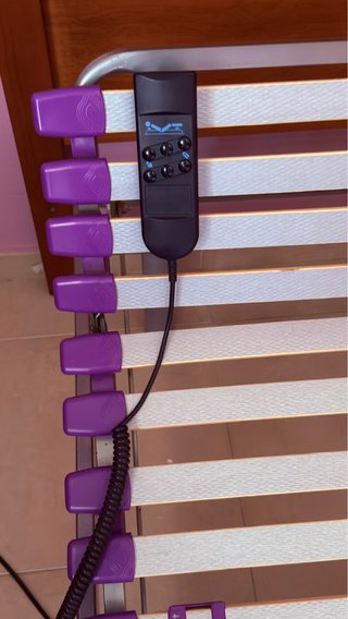 Cama Articulada Eléctrica de 105 cm con mando