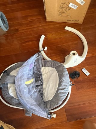 Mecedora eléctrica Calm Baby Pro para bebés