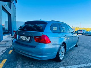 BMW Serie 3 Touring 320d 2011