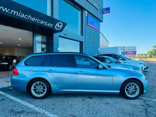 BMW Serie 3 Touring 320d 2011