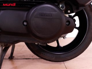 YAMAHA NMAX