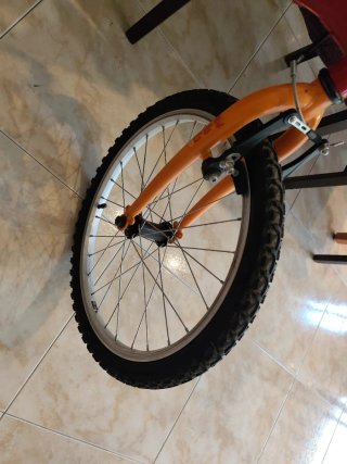 Bicicleta 20 20Teens Roja y Naranja