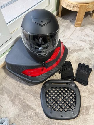 Casco Moto Integral + Guantes y Accesorios