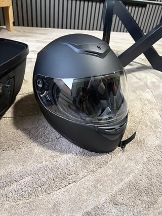 Casco Moto Integral + Guantes y Accesorios