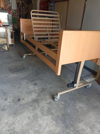Cama articulada madera y metal