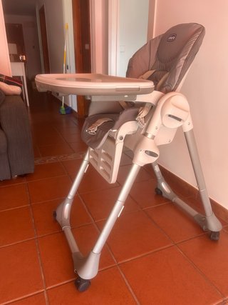 Trona Chicco Polly Magic