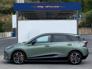 MG MG4 XPower 64 kWh