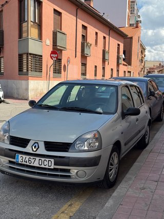 Clio Renault clio 1.2 2004