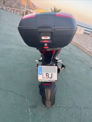 Ducati Multistrada 1260S Roja