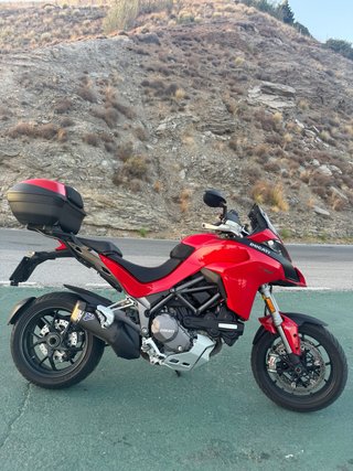 Ducati Multistrada 1260S Roja