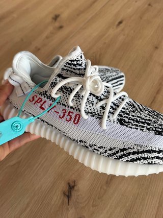 Zapatillas Adidas Yeezy 350 V2 “Zebra”
