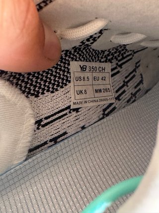 Zapatillas Adidas Yeezy 350 V2 “Zebra”