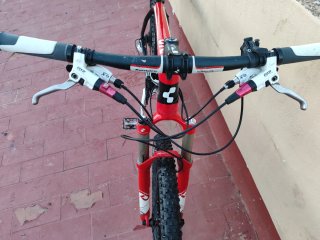 Bicicleta Cube Reaction 26 carbono