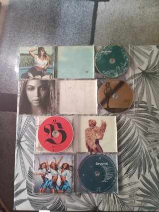 Lote 4 CDs Beyoncé (tres de ellos dobles)