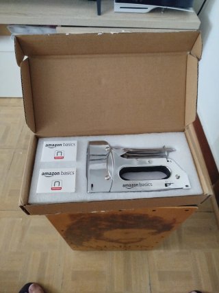 Grapadora Amazon Basics