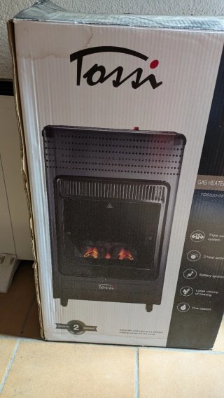 Estufa de gas Tossi con efecto chimenea