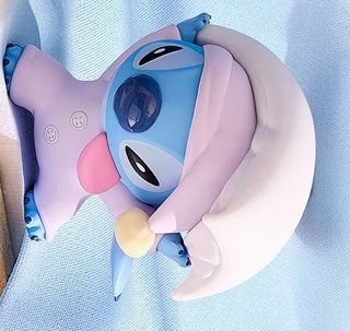 Figura Stitch Pijama Luna