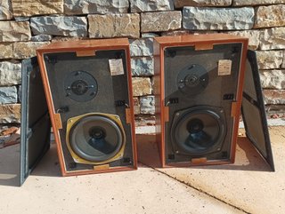 Altavoces KEF CHORUS