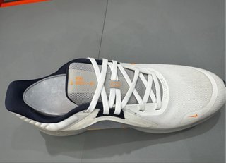 Zapatillas Nike Quest 5 Blancas Naranja
