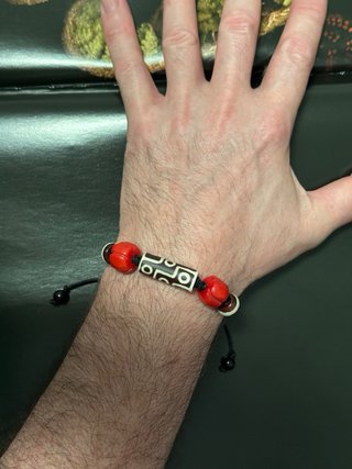 Pulsera Dzi 9 Ojos Roja y Marrón