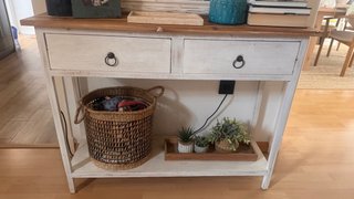Consola de madera natural