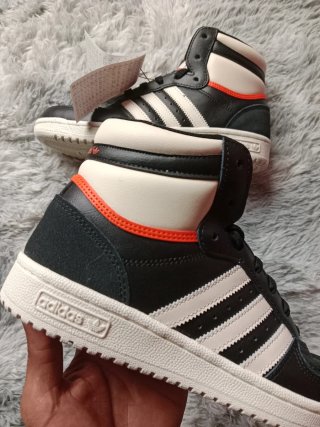 Zapatillas Adidas Top Ten Hi Negras