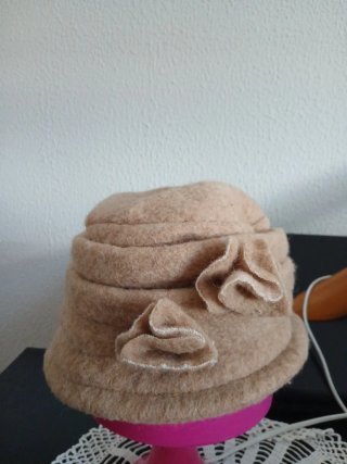 Sombrero Cloche Lana Hervida Beige