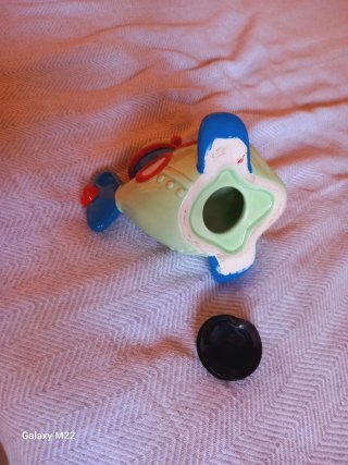 Hucha infantil avión