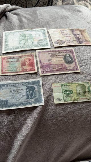 Lote de billetes antiguos españoles y alemanes