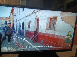 Samsung TV 32 No Smart