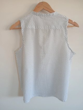 Blusa Sfera lunares Talla M