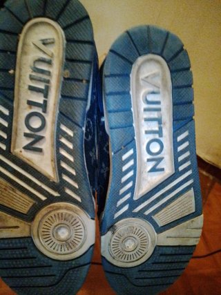 Zapatillas Louis Vuitton Azules y Blancas