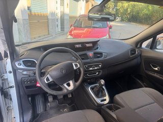 Renault Scenic 2011