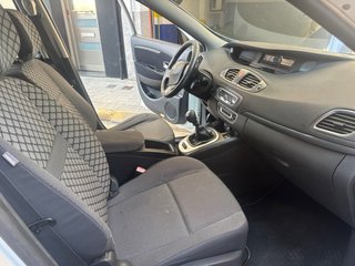 Renault Scenic 2011