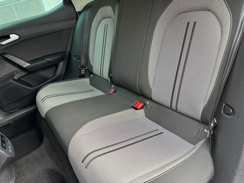 SEAT León 2.0 TDI S&S Style Go 2022, foto 9