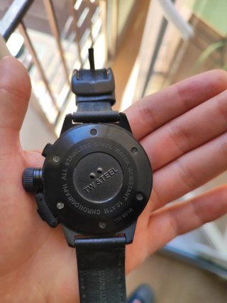 TW Steel Canteen 45mm Reloj Negro/Amarillo