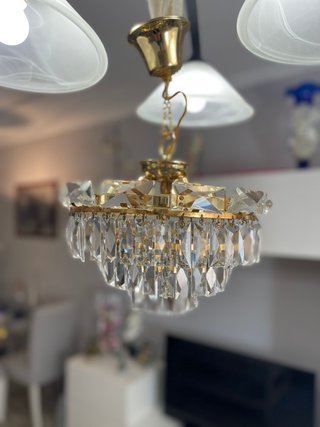 Lámpara de techo Cristal de Roca y metal dorado.