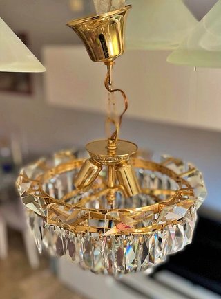 Lámpara de techo Cristal de Roca y metal dorado.
